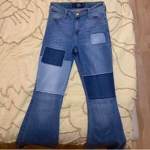 •Patchwork Flare Jeans
•Hollister 
•7R, 28 Waist, 31 Length